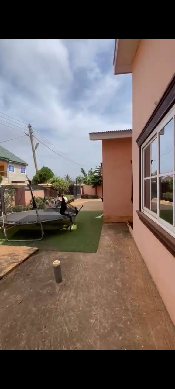 Brofoyeduru